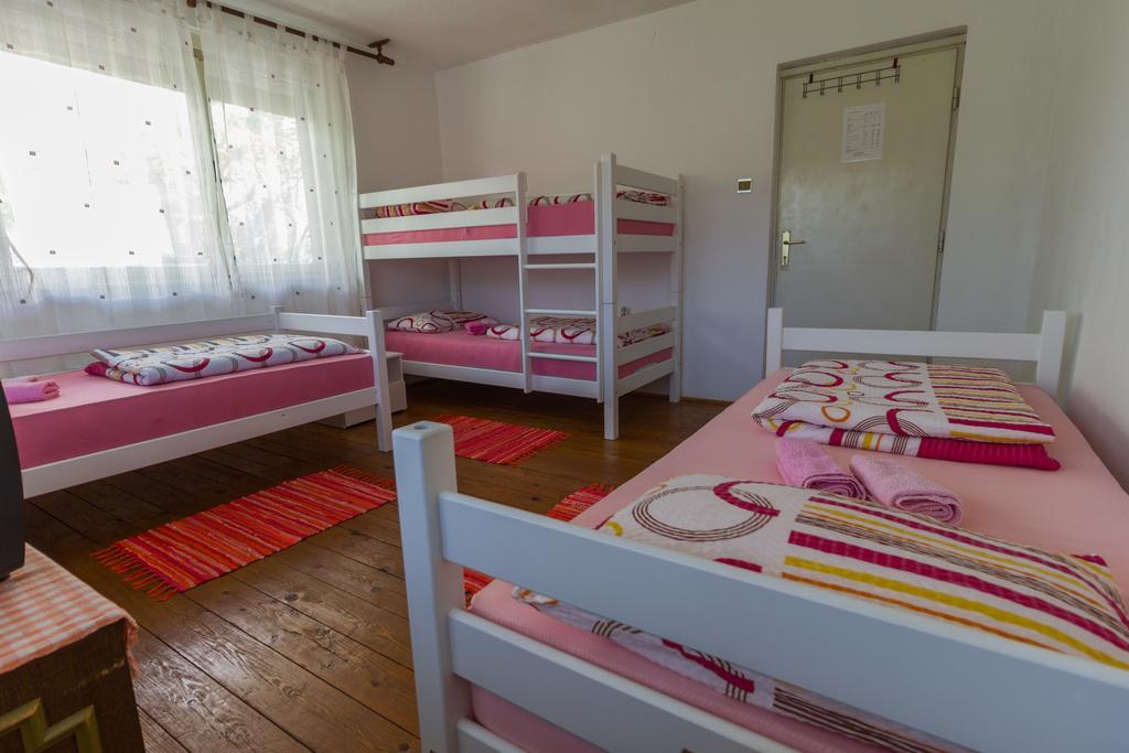 Guest House קונייץ' מראה חיצוני תמונה